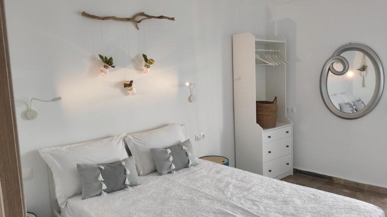 Blue Paradise Apartment Achlia Luaran gambar
