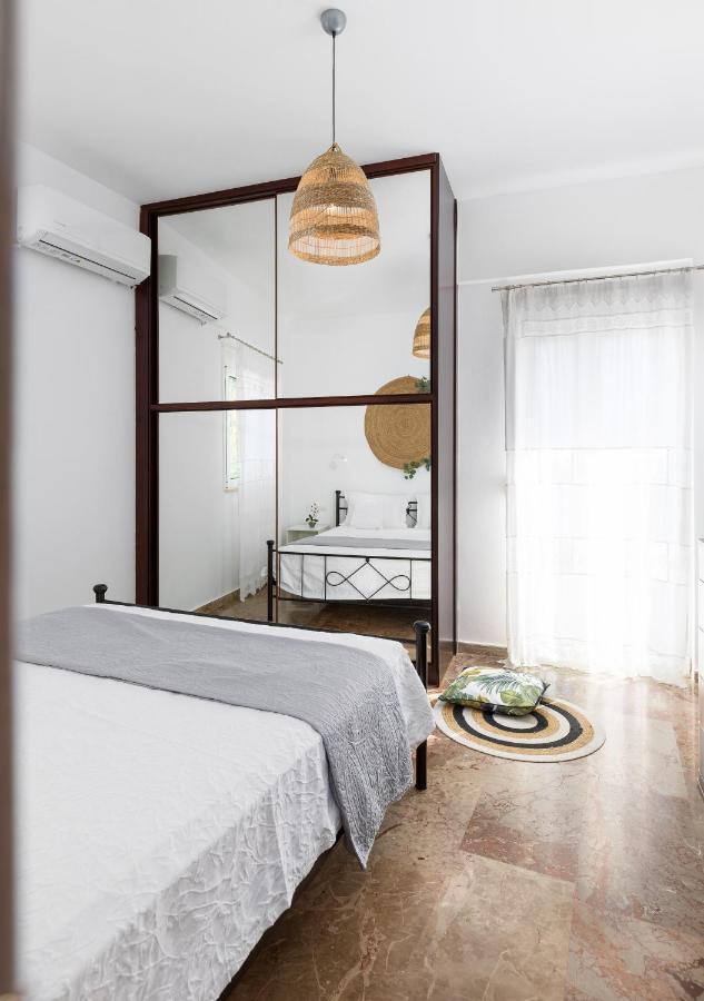 Blue Paradise Apartment Achlia Luaran gambar